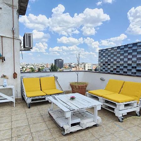 Sweet Dreams Suites Panoramic Studio Zodiac Dorobanti Bukares Bagian luar foto