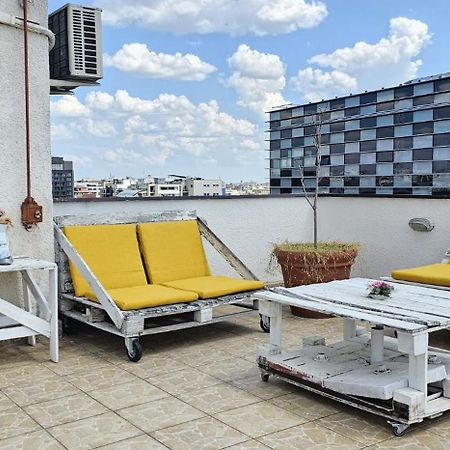 Sweet Dreams Suites Panoramic Studio Zodiac Dorobanti Bukares Bagian luar foto