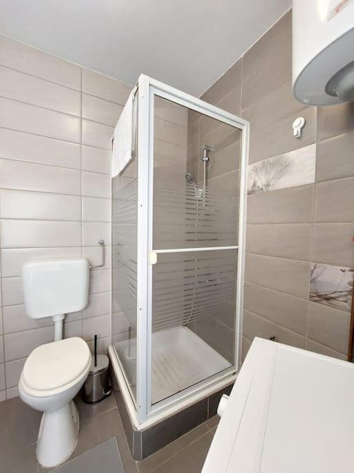 Sweet Dreams Suites Panoramic Studio Zodiac Dorobanti Bukares Bagian luar foto